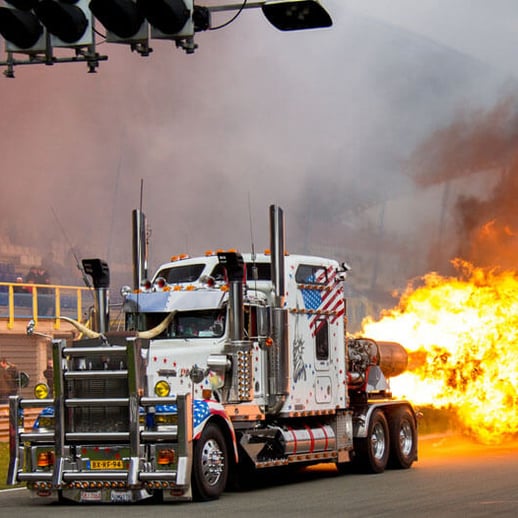 Jettruck-truck-vuur-act-show-4 (1)