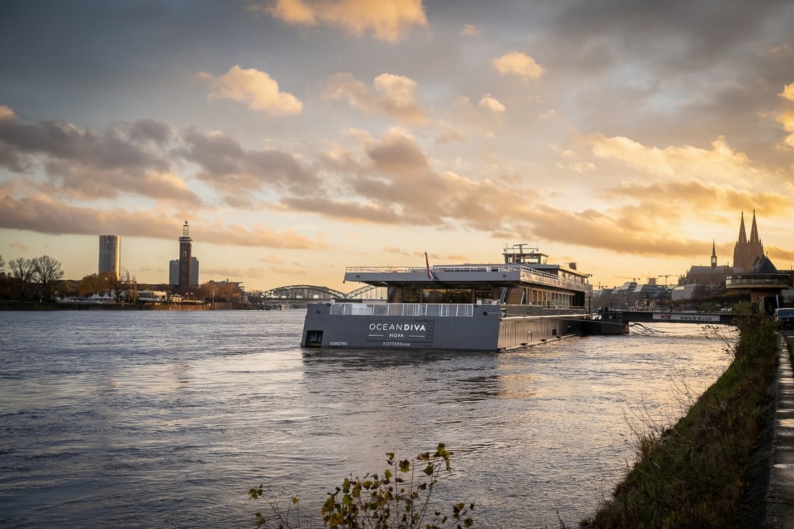 6. Oceandiva A world apart