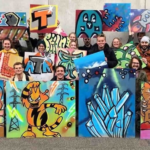 HEADER Graffitifun bedrijfsuitje groot team