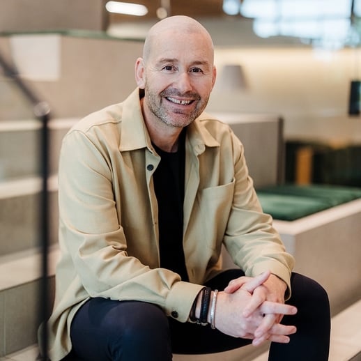 HEADER Simon Renes _ Fotograaf Lizet Beek