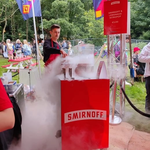 Nitro Pop Maker _ ijsje maken Smirnoff