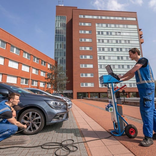 header - band op spanning