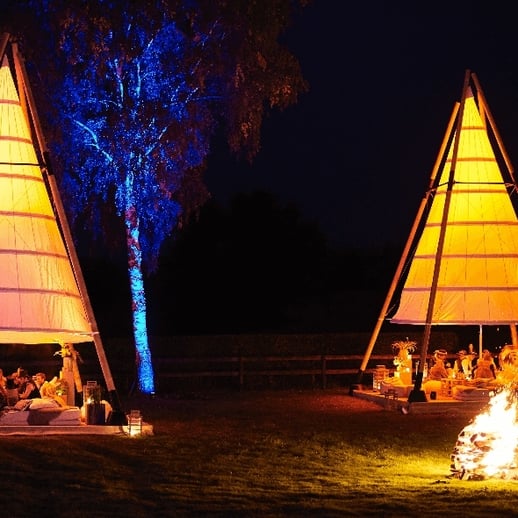 organice-conpcept-tent-licht-Bamboo-Tipi-hoofdfoto